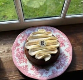 Carrot cake groot  ( 6 personen )