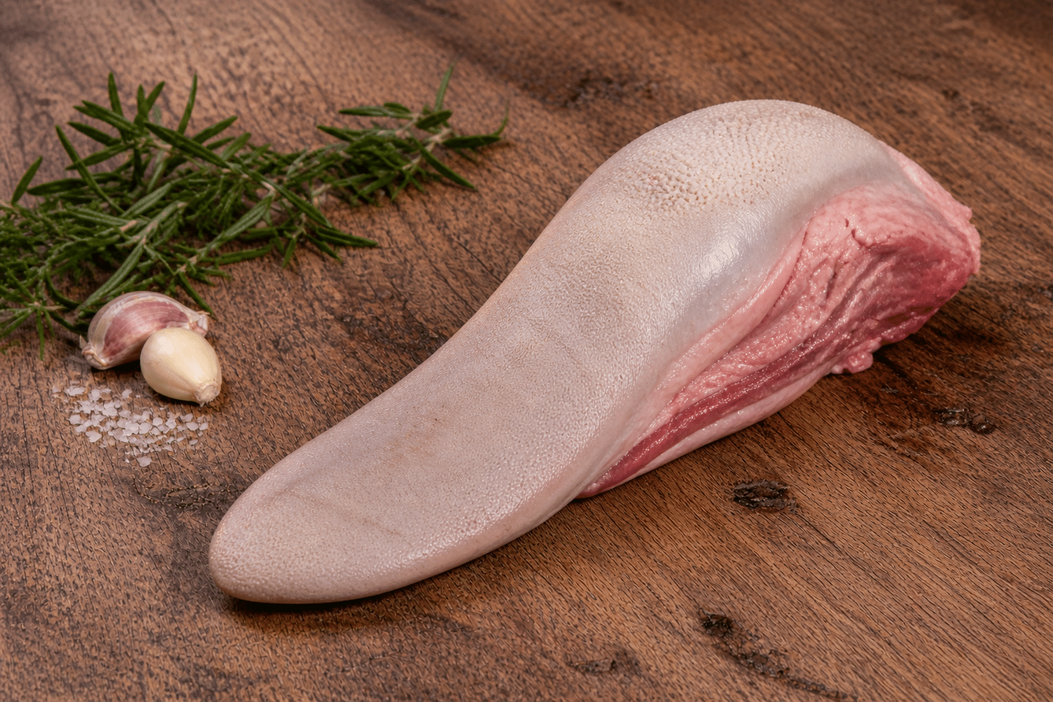 Rundertong, heel (Woudstra’s Pleats grasgevoerd Black Angus)
