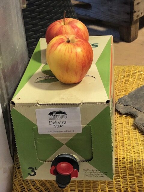 Appelsappak rotated